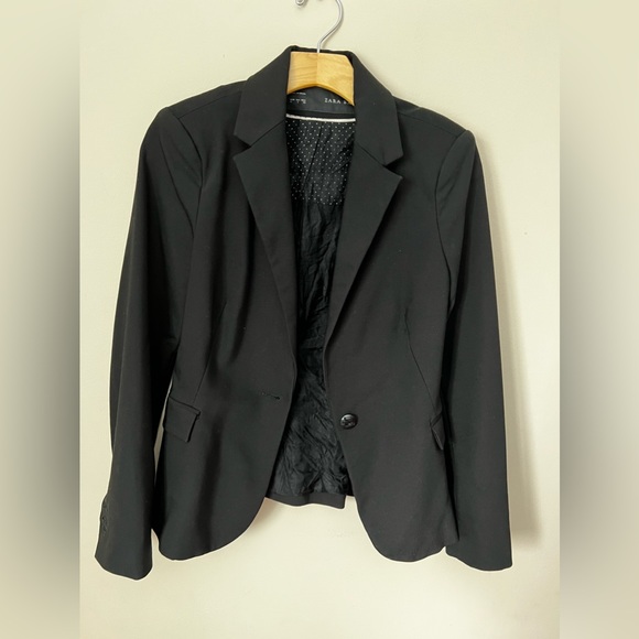 Zara slim fit blazer in size S - Picture 2 of 3